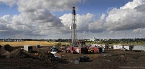 Photo of an Alberta oil rig by Greg Locke, Copyright 2014