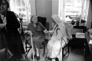 Dorothy's last meeting with Mother Teresa, in Dorothy's room at Maryhouse in Manhattan. Eileen Egan is on the left. The photo was taken in 1979, the year before Dorothy's death, by Bill Barrett. (Marquette University Archives via Jim Forest, Flickr)